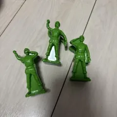 トイストーリー　グリーン兵士　アーミーメン　クリップ3体セット