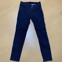 ユニクロ　EZYジーンズ