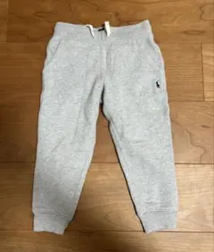 Item thumbnail for item 225665ec-58ac-43a5-8899-317b3f962045