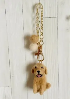羊毛フェルト　ゴールデンレトリバー　　キーホルダーチャーム　ハンドメイド　犬のサムネイル