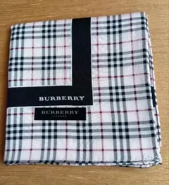 BURBERRY チェック柄ピンク系　ハンカチ　新品