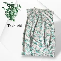 美品 テチチ 花柄ノースリーブひざ丈ワンピース 丸首 透け感 白/青緑 M