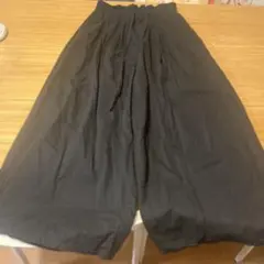 ブラック ワイドレッグ ガウチョパンツ Mサイズ