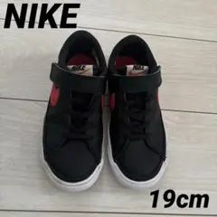 NIKE スニーカー キッズ　ブラック/レッド　19cm