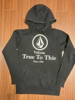 Volcom パーカーMサイズ