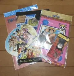 ワンピース　まとめ売り ノート　ラバーマグネット　キーホルダー　当時物