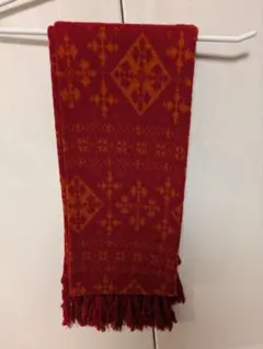 【Daily russet 幾何学模様 マフラー 赤】