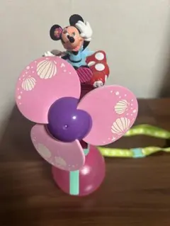 ディズニーランド　ミストファン・水鉄砲　ミニー