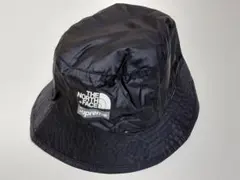 Supreme × NORTH FACE　Reversible Crusher