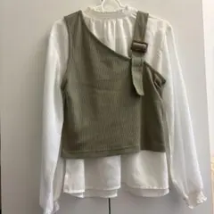 レイヤード風 長袖ブラウス カーキ×ホワイトのサムネイル