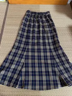 チェック柄マーメイドフレアスカート 紺 Sサイズ
