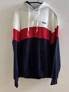 FILA フード付きパーカー Mサイズ