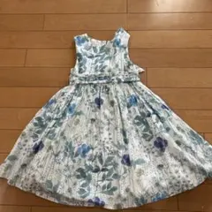 花柄ノースリーブワンピース