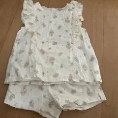 プティマイン　花柄フリル付きトップスとショートパンツセット
