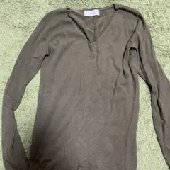 AZUL BY MOUSSY Vネック ニット カーキ S