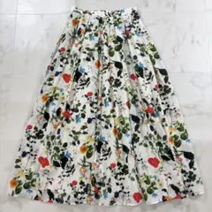 【美品】TRUNO by NOISE MAKER ボタニカル花柄スカート 日本製のサムネイル