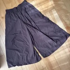 ユニクロ　ナイロンキュロット