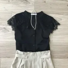 chocol raffine robe 胸元レースフレンチスリーブブラウスのサムネイル