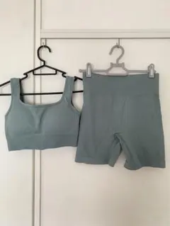 グリーン ヨガウェア Sサイズ　セットアップ