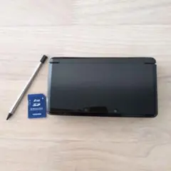 ニンテンドー3DS ブラック 2GB SDカード付