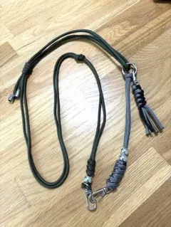 ハンドメイド パラコード スマホショルダーストラップ カーキ