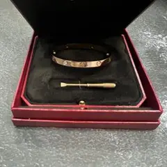 Cartier カルティエ ラブブレスレット 新型