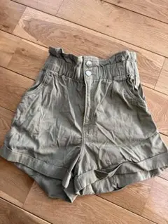 H&M オリーブグリーン ショートパンツ EUR 36
