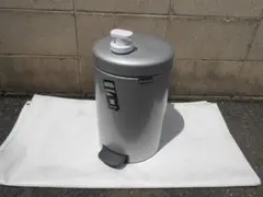 おまけ付 美品 ブラバンシア ペダル式ゴミ箱 12Lのサムネイル