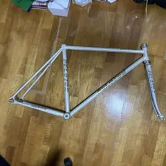 マキノ ピストフレームラメ入り下パイプはオーバーサイズ⑥ - メルカリ