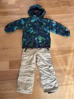 Item thumbnail for item e6c5d5d3-f1da-46bd-8506-99b9e73aa96d