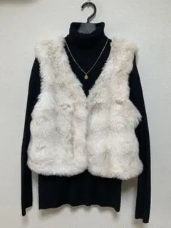 新品タグ付　ファー ベスト M〜L 裏地付　送料無料
