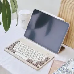 3COINS 薄型ワイヤレスキーボード ベージュ ブラウンのサムネイル