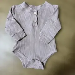薄紫色リブ編みロンパース