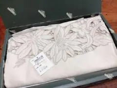 近沢レース〜「テーブルクロス(約85cm正方形/生地:綿50%、麻50%)」