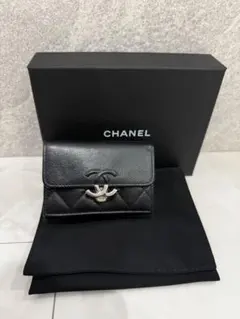 シャネル 三つ折財布 ブラック キャビアスキン ハーフココ レディース