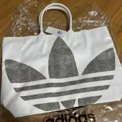 新品adidas originals エナメルトートバッグのサムネイル