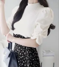 【mily bilet】後ろシアーリボン花柄ドッキング袖ギャザーワンピース