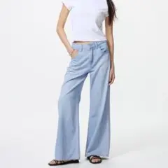 UNIQLO ドレープワイドフレアジーンズ ブルー 裾上げ済