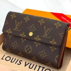 美品　ルイヴィトン　モノグラム　エテュイ　パピエ　三つ折り財布　折り財布のサムネイル