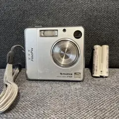 ジャンク品｜Fujifilm FinePix F420 デジタルカメラ - メルカリ