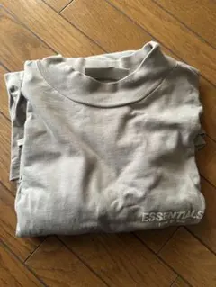 FOG【Fear Of God】Essentials ロングスリーブ Tシャツ