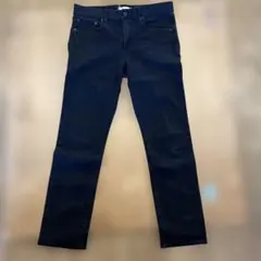 UNIQLO ブラックデニムパンツのサムネイル