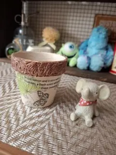 リメイク鉢 (蝶と植物)のサムネイル