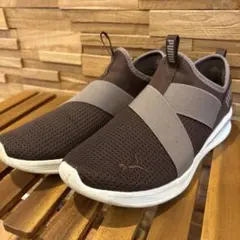 PUMA プーマ スニーカー 26.5㎝ です！