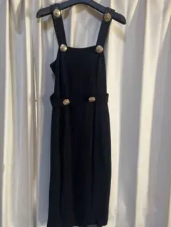 miumiu ジャンパースカート　ワンピース　ミニワンピース　美品　ブラック miumiu ジャンパースカート ワンピース ミニワンピース 美品 ブラック