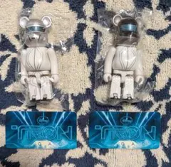 【シリーズ21　ダフトパンク　２色】ベアブリック　内袋未開封、カード付