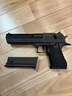 東京マルイ デザートイーグル .50AE ガスブローバック 純正マガジンのサムネイル
