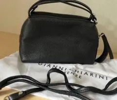 GIANNI CHIARINI Sブラック　ショルダーバッグ
