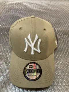 New Era NYロゴ Beige色White刺繍男女用キャップフリ➖️サイズ