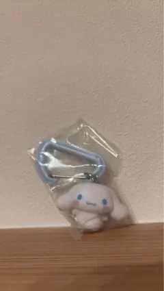 サンリオ カラフルカラビナマスコットチャーム シナモン